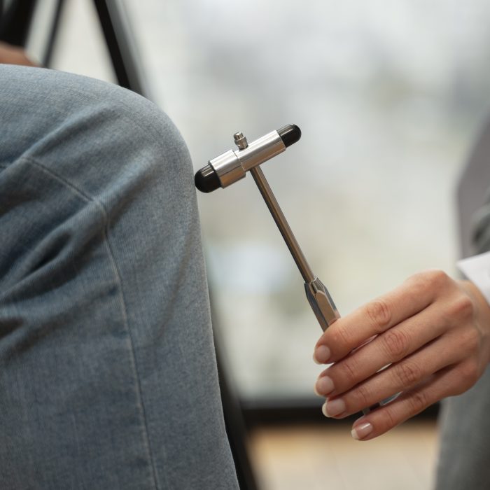 Knee Hammer